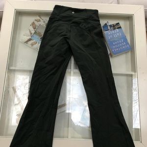 Lulu lemon yoga pants
